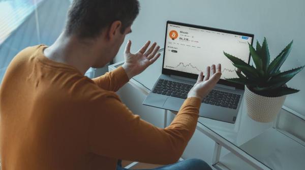 Ahli Crypto Peringatkan: Bitcoin Berisiko Anjlok Jika Menembus Level Kunci