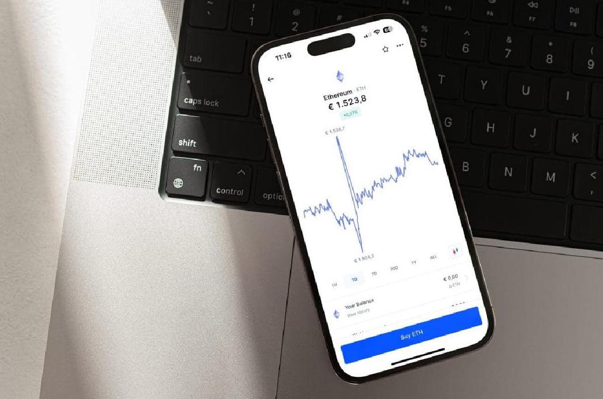 Featured image for Bitvavo Bagikan 1 Bitcoin, Jutaan Orang Belanda Berpartisipasi
