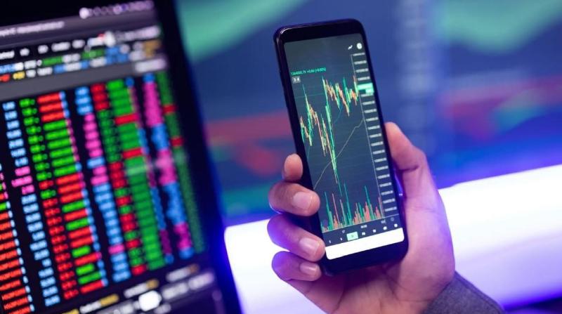 Harga bitcoin kembali di atas $80.000 - XRP & cardano ikut naik