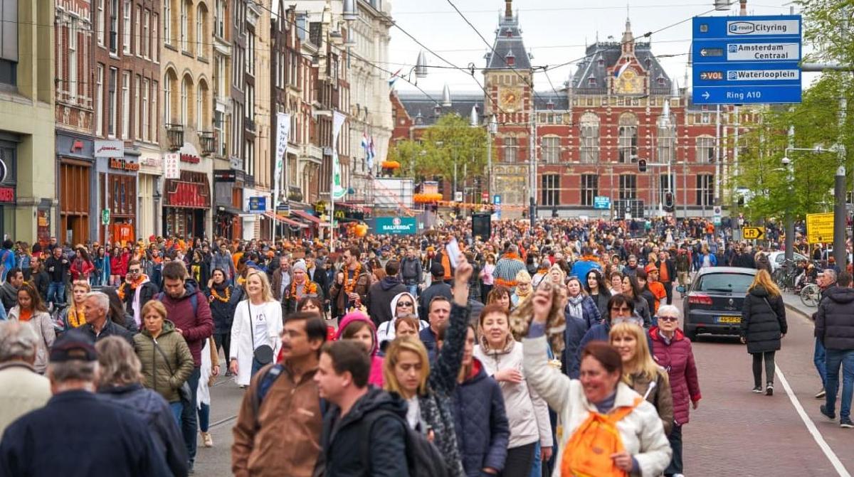 Featured image for Investasi Warga Belanda Tembus Rekor, tapi Dana Tabungan Masih Jauh Lebih Besar