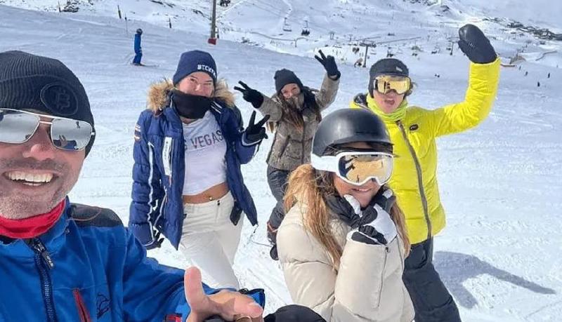 Foto Keluarga Bitcoin