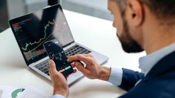 Raksasa Bitcoin Tertidur Bangkit: €155 Juta Dipindahkan Setelah 13 Tahun Diam