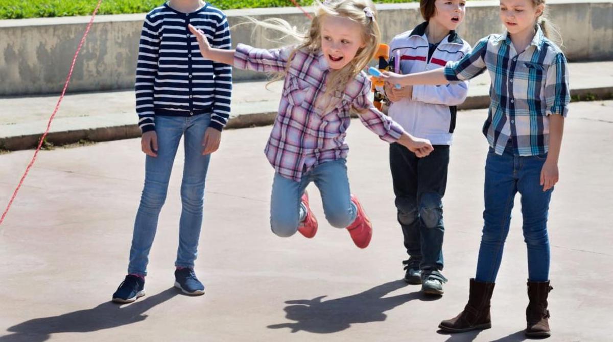 Featured image for Uang Saku Anak Melonjak di 2025 – Ini Rincian Per Usia yang Sebenarnya